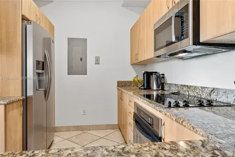 100 Meridian Avenue Miami Beach FL 33139