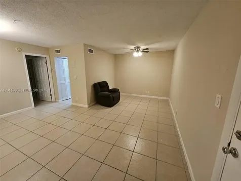 4129 NW 88th Avenue Coral Springs FL 33065