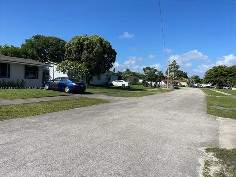 9711 SW 162nd Street Miami FL 33157