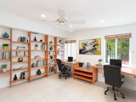 11800 SW 77th Avenue Pinecrest FL 33156