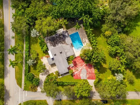 11800 SW 77th Avenue Pinecrest FL 33156