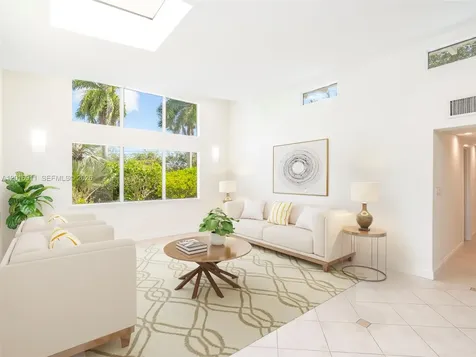 11800 SW 77th Avenue Pinecrest FL 33156