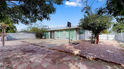 15704 SW 302nd Terrace Homestead FL 33033