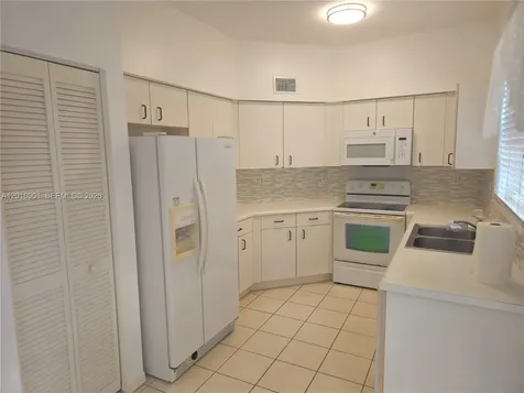 14715 Balgowan Road Miami Lakes FL 33016