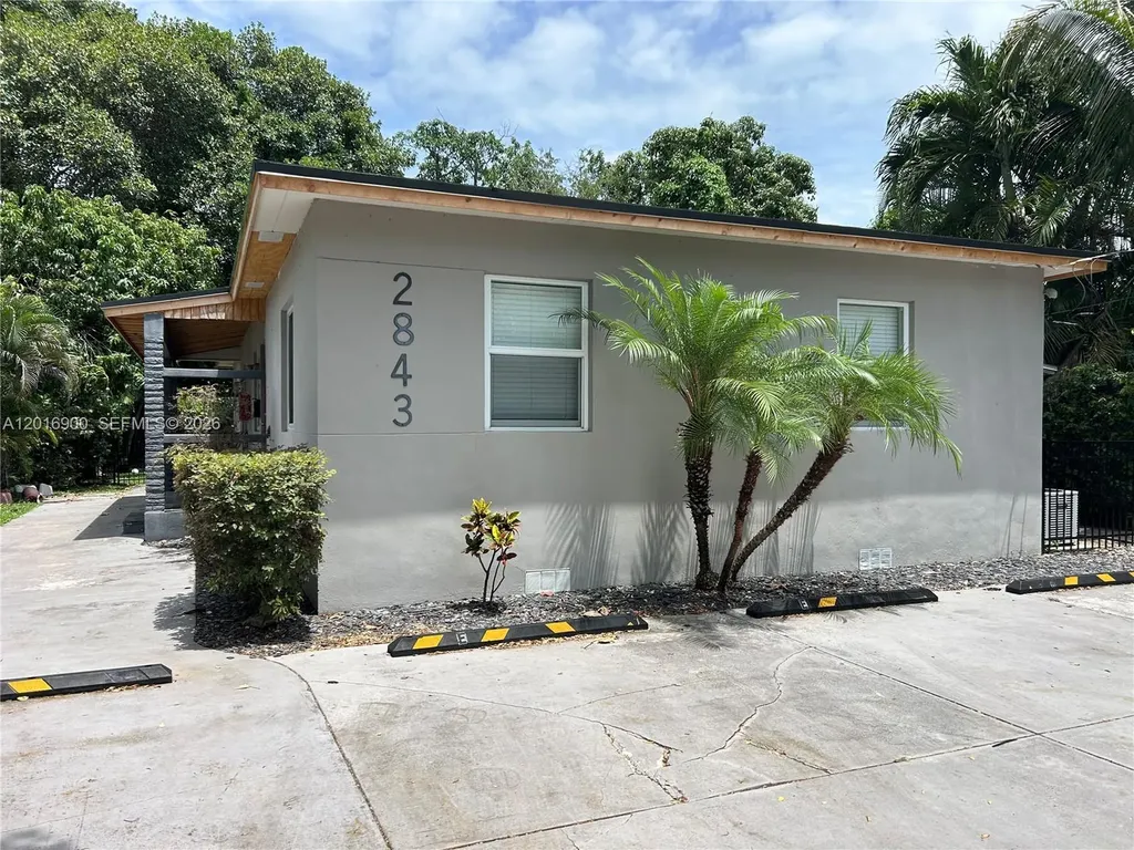 2843 SW 37th Court Miami FL 33134