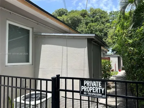 2843 SW 37th Court Miami FL 33134