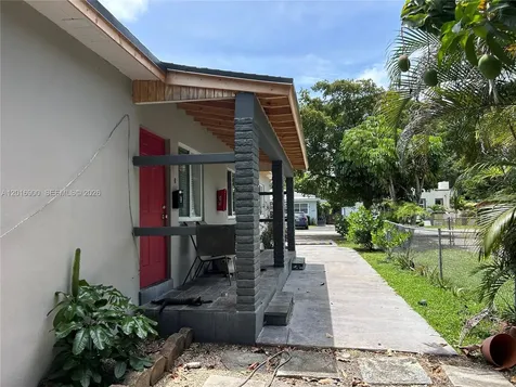 2843 SW 37th Court Miami FL 33134