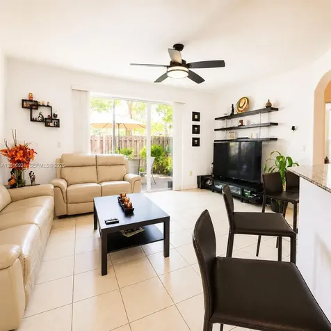 10955 NW 87th Lane Doral FL 33178