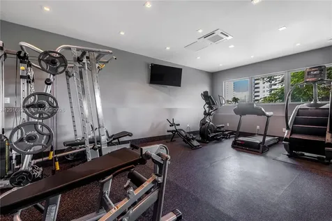 400 Tamarind Drive Hallandale Beach FL 33009