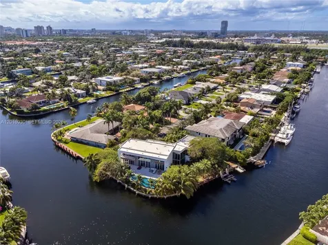 400 Tamarind Drive Hallandale Beach FL 33009