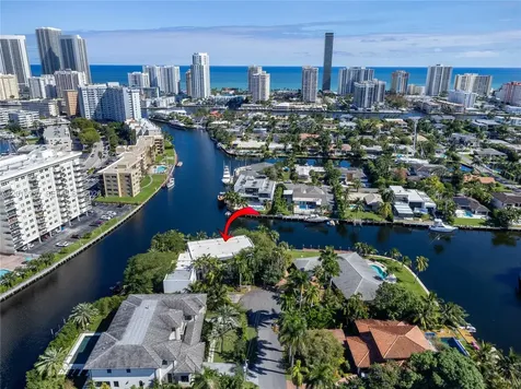 400 Tamarind Drive Hallandale Beach FL 33009