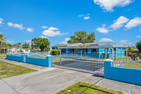 2400 NW 181st Terrace Miami Gardens FL 33056