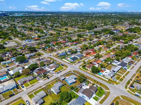 2400 NW 181st Terrace Miami Gardens FL 33056
