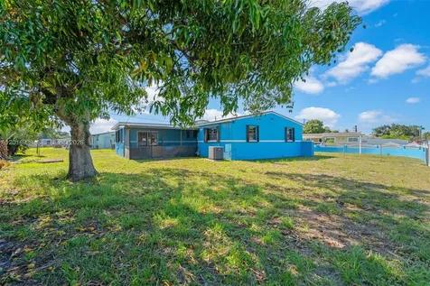 2400 NW 181st Terrace Miami Gardens FL 33056