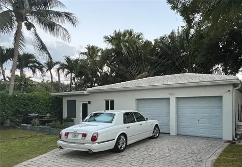 1082 NE 89th Street Miami FL 33138