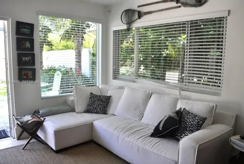 1082 NE 89th Street Miami FL 33138