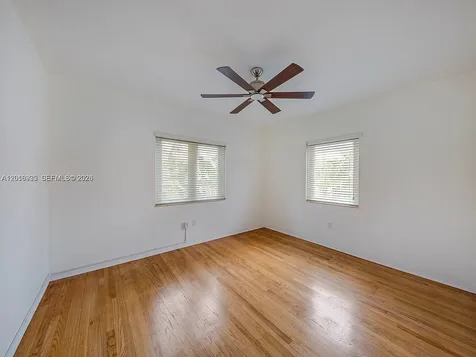 1082 NE 89th Street Miami FL 33138