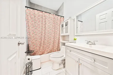 4719 NW 15th Court Miami FL 33142
