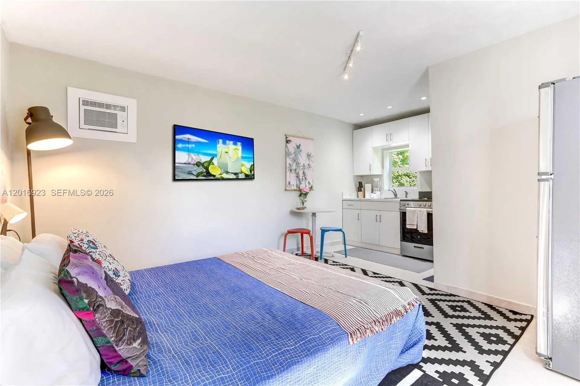 427 S 24th Avenue Hollywood FL 33020