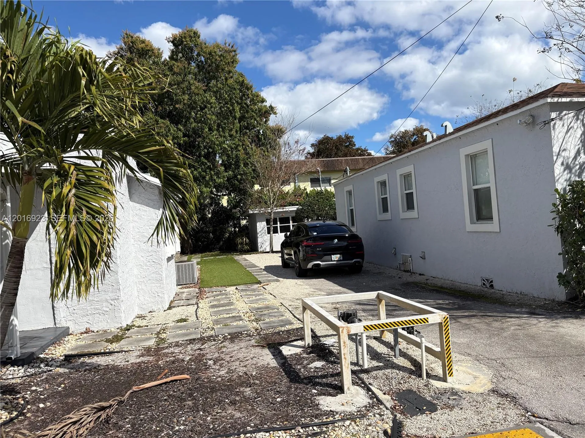 427 S 24th Avenue Hollywood FL 33020