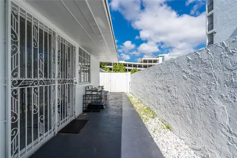 620 Beacom Boulevard Miami FL 33135