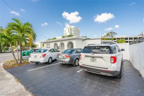 620 Beacom Boulevard Miami FL 33135