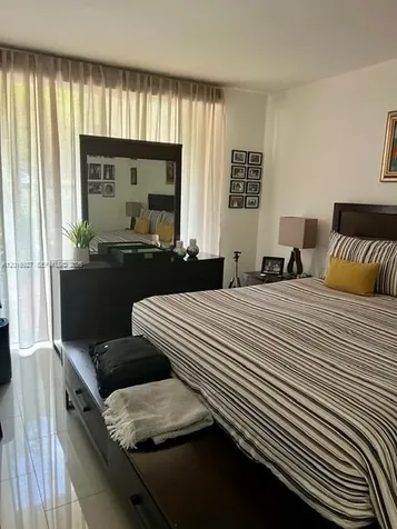 1701 NE 115th Street Miami FL 33181