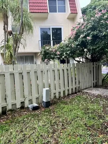 1701 NE 115th Street Miami FL 33181
