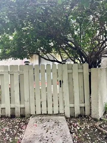 1701 NE 115th Street Miami FL 33181