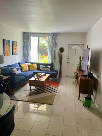 1701 NE 115th Street Miami FL 33181