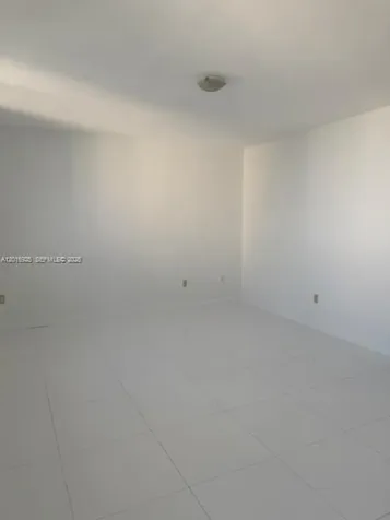 6422 Collins Avenue Miami Beach FL 33141
