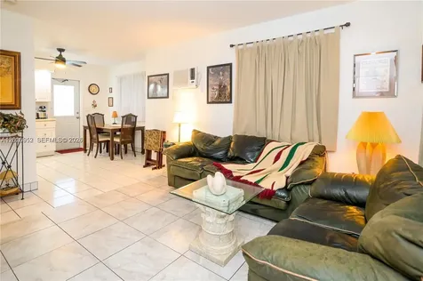 1716 N 16th Court Hollywood FL 33020
