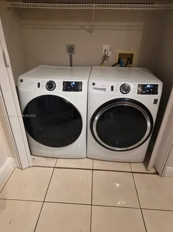 7692 NW 178th Terrace Hialeah FL 33015