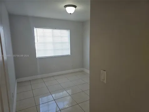 7692 NW 178th Terrace Hialeah FL 33015