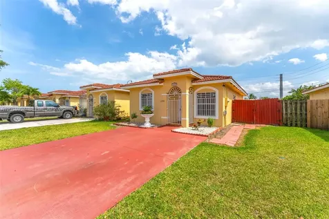 12266 SW 215th Terrace Miami FL 33177
