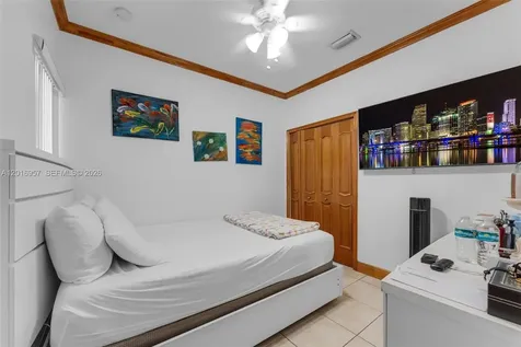 12266 SW 215th Terrace Miami FL 33177