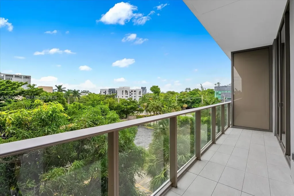 2678 Tigertail Avenue Miami FL 33133