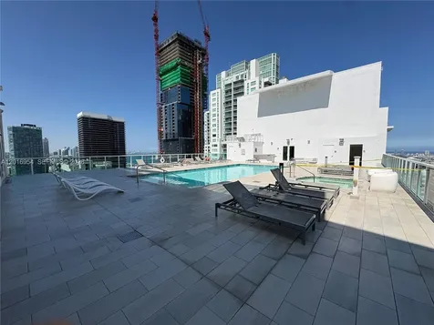 133 NE 2nd Avenue Miami FL 33132