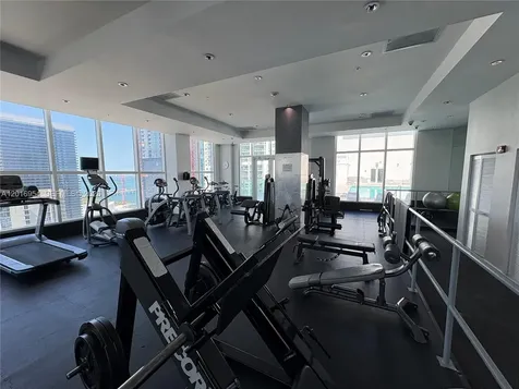 133 NE 2nd Avenue Miami FL 33132