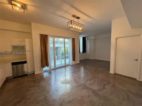 133 NE 2nd Avenue Miami FL 33132