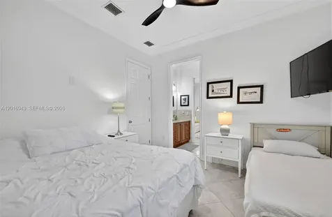 18461 SW 83rd Avenue Cutler Bay FL 33157
