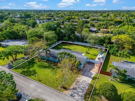 9340 SW 178th Street Palmetto Bay FL 33157