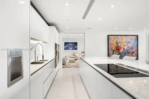 10201 Collins Avenue Bal Harbour FL 33154