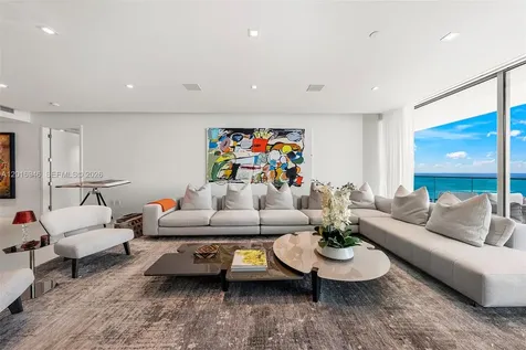 10201 Collins Avenue Bal Harbour FL 33154