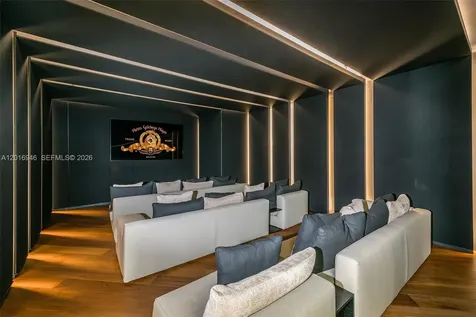 10201 Collins Avenue Bal Harbour FL 33154