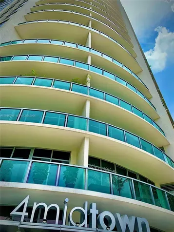 3301 NE 1st Avenue Miami FL 33137