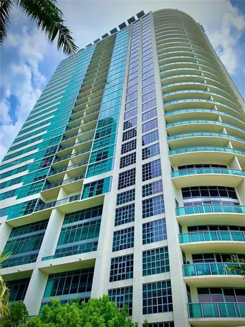 3301 NE 1st Avenue Miami FL 33137