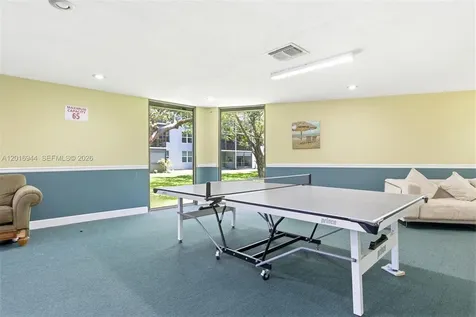 111 Royal Park Drive Oakland Park FL 33309