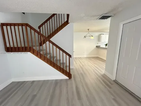 9106 SW 20th Street Davie FL 33324