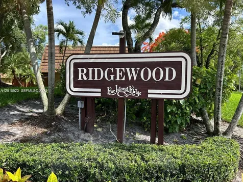 9106 SW 20th Street Davie FL 33324